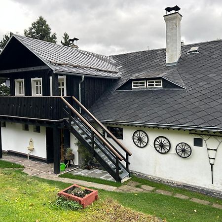 Penzion Pod Zeleznym Vrchem Chribska Exterior photo